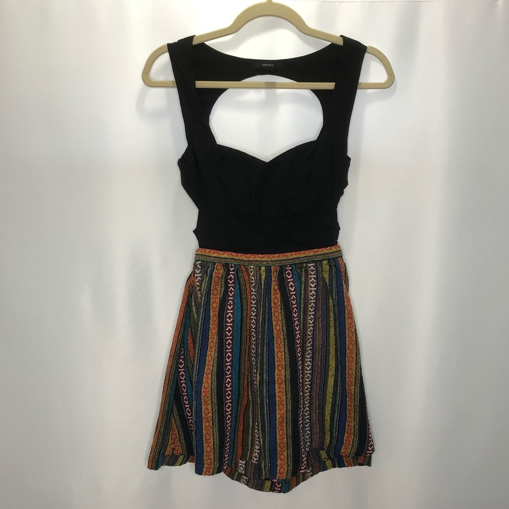 Forever 21 Cutout Tapestry Mini Dress Size Medium